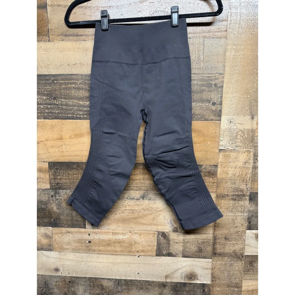 Lululemon Ebb to Street Tight Crop Legging Charcoal Gray Seamless High Rise 15.5